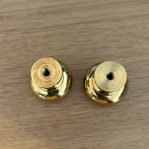 Set of 2 cabinet door knobs Solid brass. New - Picture 4 of 9